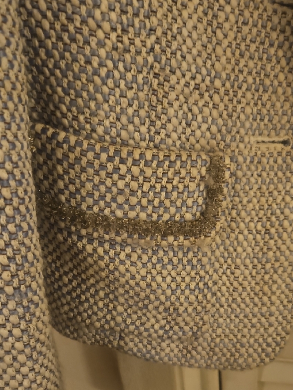 Bloomingdale's Cream and Light Gray Tweed Women's Blazer - Picture 2 of 3